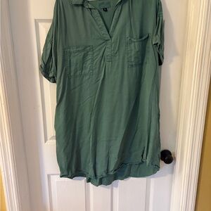 Universal Thread Green Tunic Dress